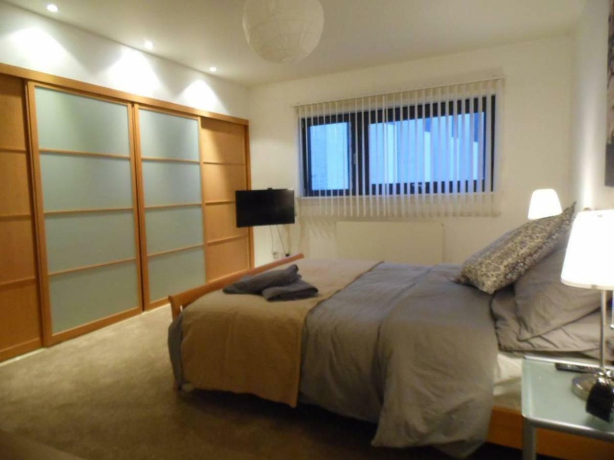 Modern 2-Bedroom Apt Near Sse Hydro And Sec Glasgow Eksteriør bilde